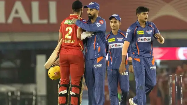 Shikhar Dhawan ने शानदार कैच पकड़कर दिखाई अकड़, तो शर्म से लाल हो गई प्रीति जिंटा, वायरल हुआ VIDEO