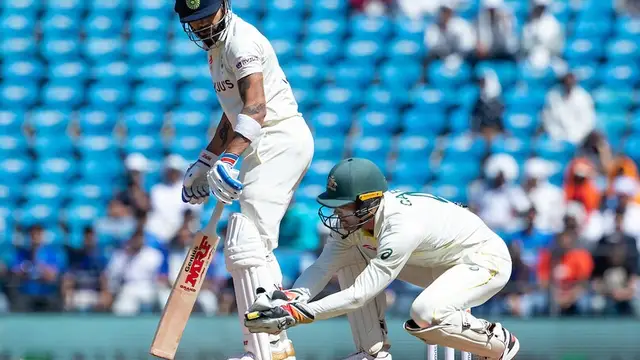 Virat Kohli ने उतारा भारत के झंडे वाला हेलमेट तो भड़क गए फैंस, सामने आई वायरल वीडियो की सच्चाई