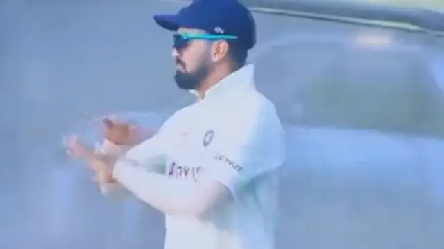 बीच मैदान बीवी के सपनों में खोए KL Rahul, बॉल से 30 फीट दूर कर रहे थे फील्डिंग, वीडियो हुआ वायरल