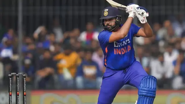 Rohit Sharma को पत्रकार ने पूछा शतक को लेकर ऐसा सवाल, गुस्से में आग बबूला हो गए हिटमैन