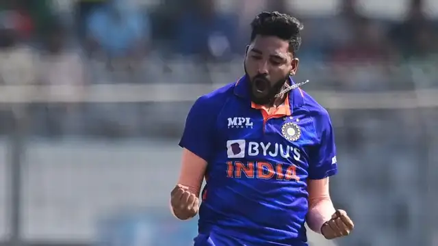 भारत छोड़ पाकिस्तान चले जाओ,” Mohammed Siraj ने तिलक लगाने से मना किया तो भड़क गए फैंस