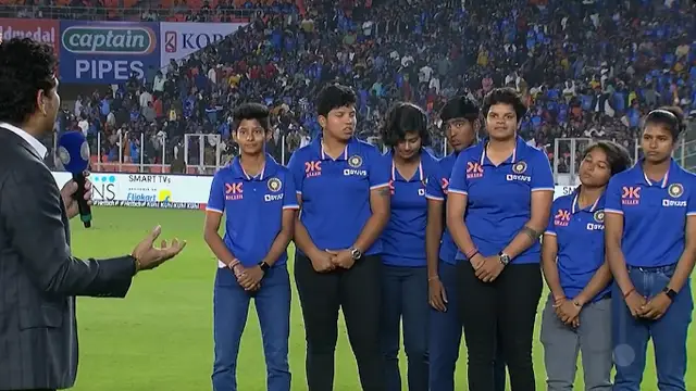 Video: सचिन तेंदुलकर ने महिला अंडर-19 टीम पर लुटाये करोड़ो रूपये, खुशी से झूम उठा पूरा देश, वीडियो हुआ वायरल