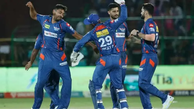 KL Rahul को लगी चोट तो हंसने लगे उनके कोच, कप्तान को दर्द में देखकर छूटी कोच की हंसी, सोशल मीडिया पर वायरल हुआ वीडियो