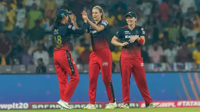Grace Harris का तूफानी छक्का देखकर उड़े स्मृति मंधाना के होश, वायरल हुआ वीडियो