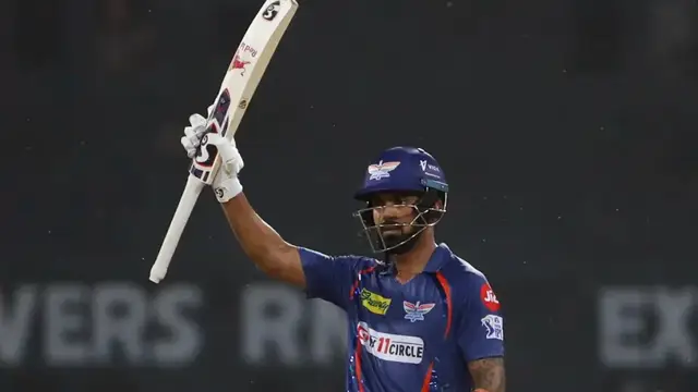 पचासा बनाकर भी ट्रोल हुए KL Rahul, फैंस ने स्ट्राइक रेट को लेकर बनाए मजेदार मीम्स