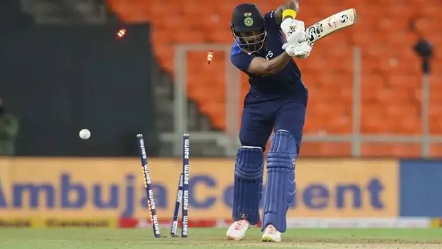 “दो दिन में KL से बना BKL…!” 9 रन बनाकर आउट हुए KL Rahul तो गुस्से में लाल-पीले हुए फैंस, सोशल मीडिया पर कमेंट्स में निकाली भड़ास