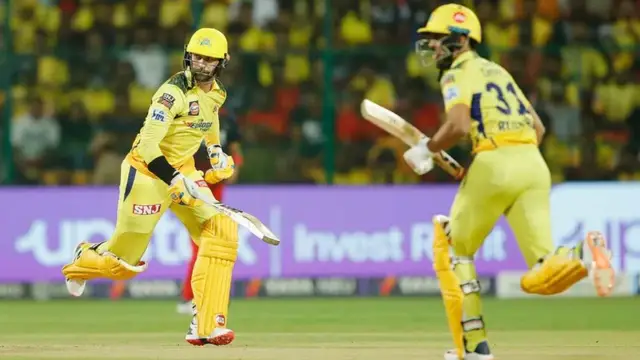 WATCH: चेन्नई के खिलाफ सस्ते में आउट हुए Virat Kohli, तो रोने लगी अनुष्का शर्मा, वायरल हुआ भावुक करने वाला वीडियो